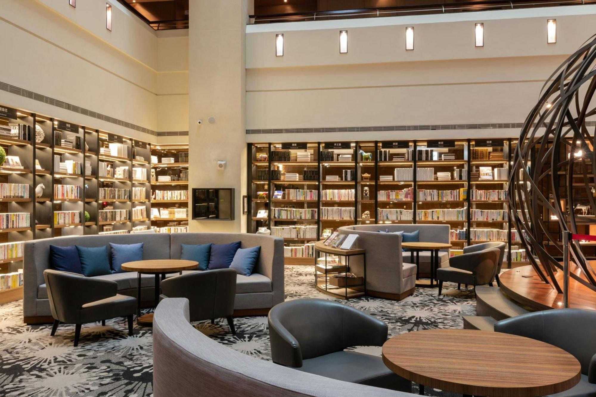 Sheraton Taitung Hotel Buitenkant foto Library